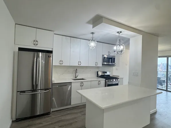 601 Surf Ave #6, Brooklyn, NY 11224
