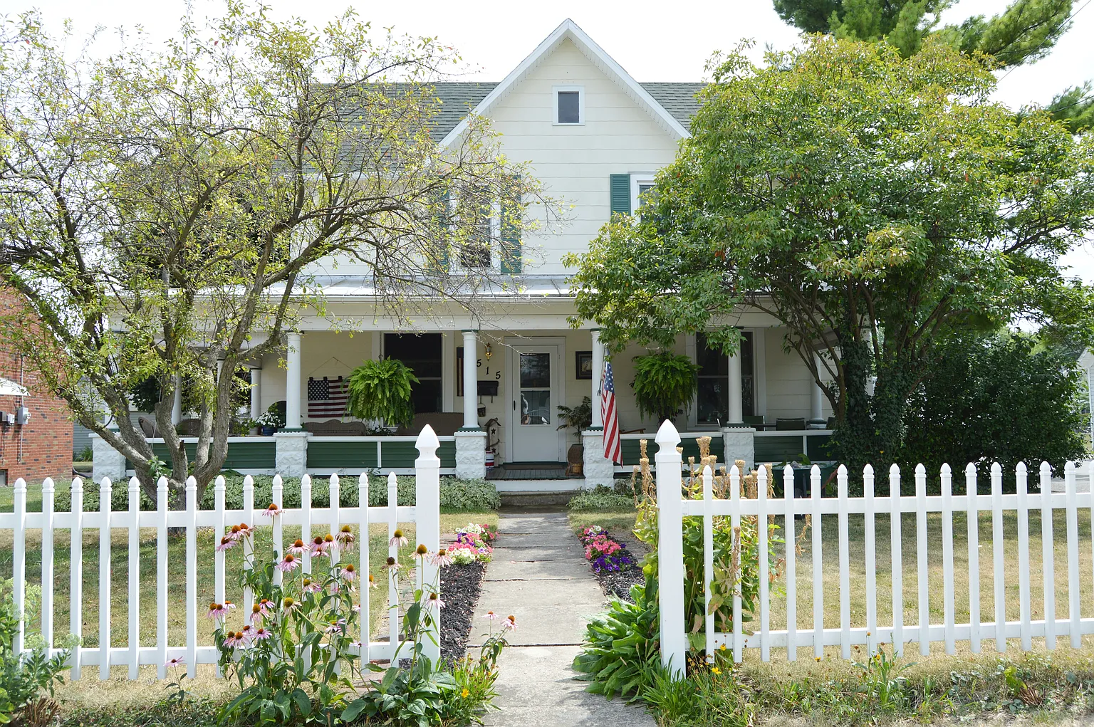 515 W Lima St photo 1