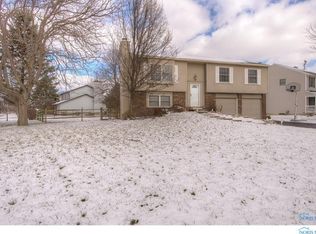 10484 Cliffwood Rd, Perrysburg, OH 43551