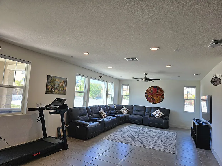 6599 Redbloom Ct — Photo 12