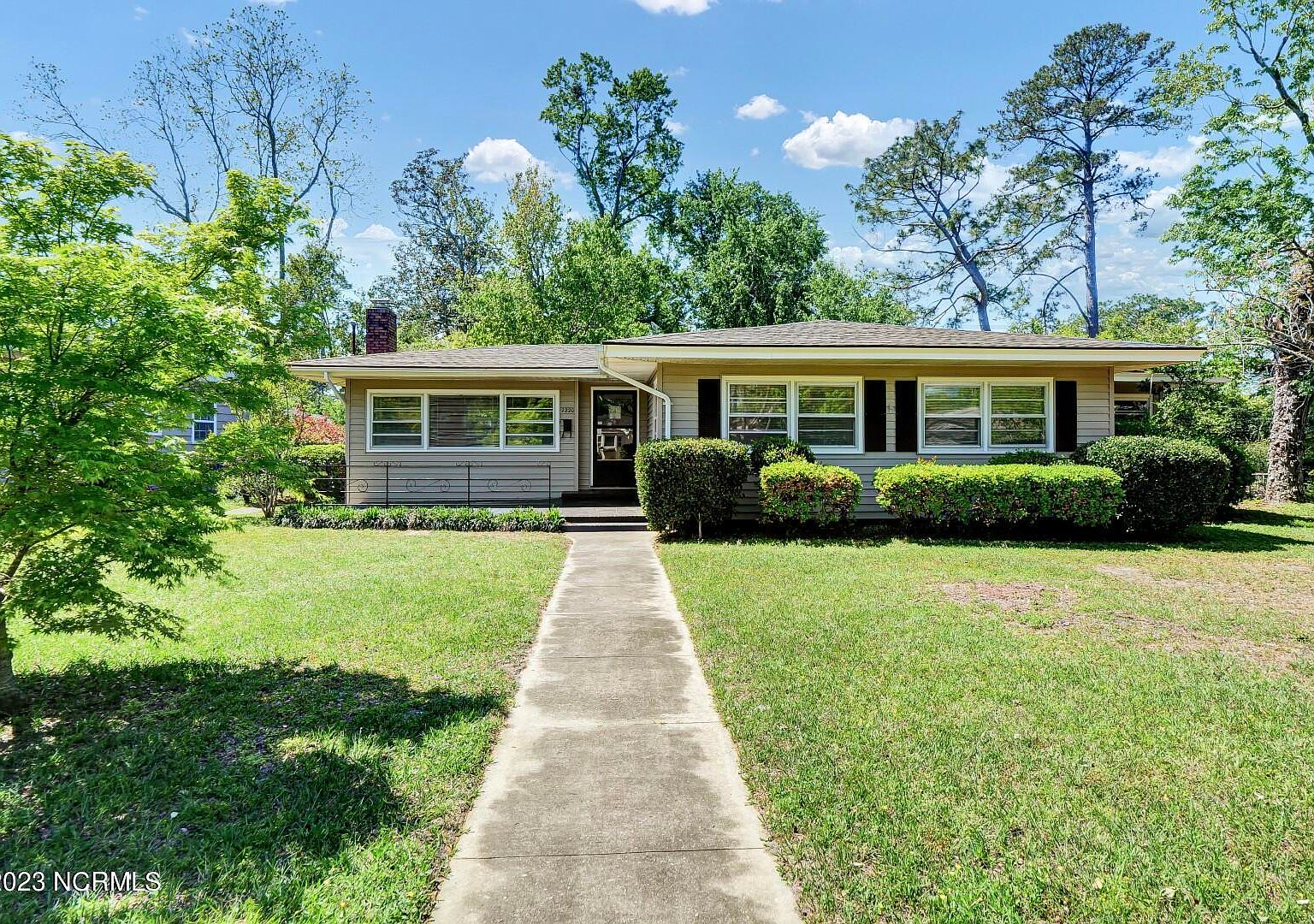 2220 Camellia Drive, Wilmington, NC 28403 | Zillow