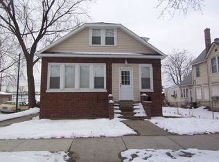 2457 E 93rd St, Chicago, IL