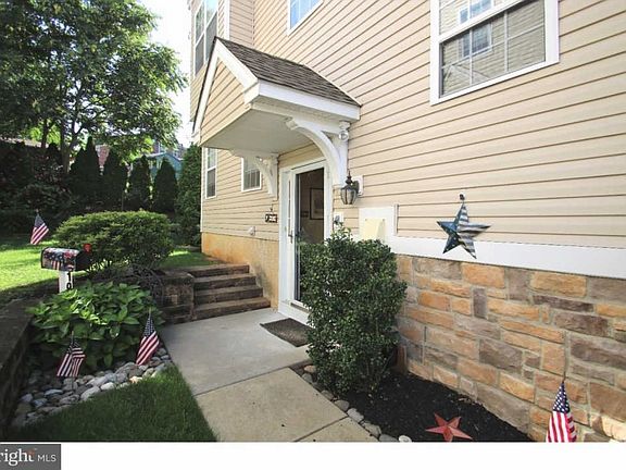 3rd image of 197 Wilde Ave