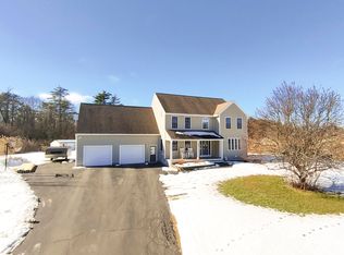 10 Cloverleaf Ln, Scarborough, ME 04074
