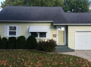 1603 6th St SE, Austin, MN 55912