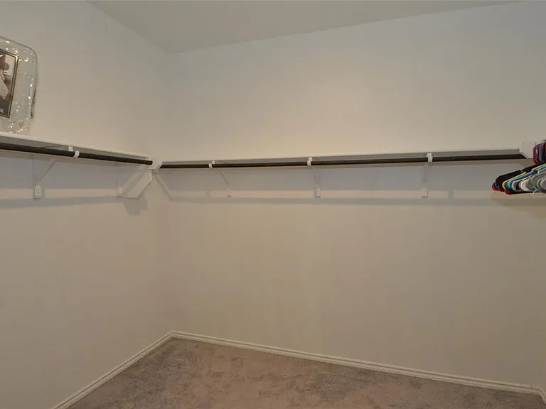 1717 T H Johnson Dr — Photo 14