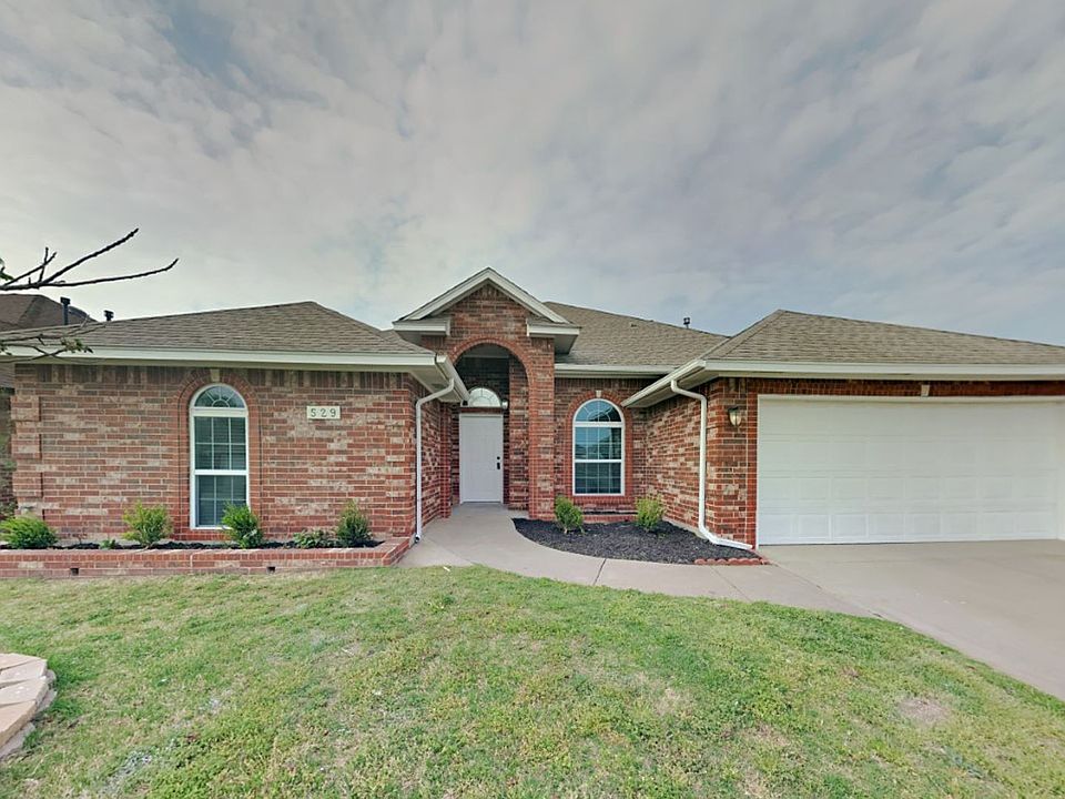 1st image of 529 SW 156th St