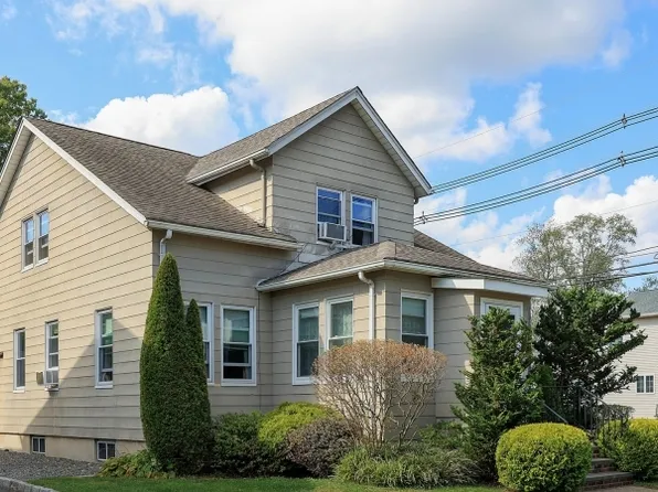245 Forest Rd, Fanwood Boro, NJ 07023
