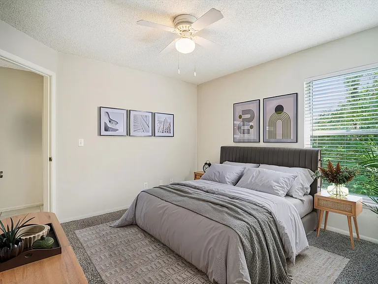 One Bedroom - 1 Bed / 1 Bath - 548 Sq.Ft.