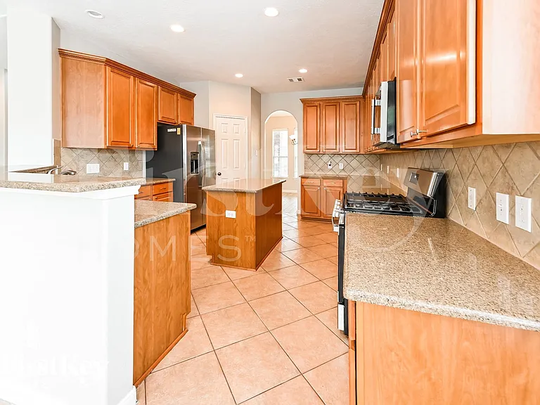 13803 Turning Spring Ln — Photo 8