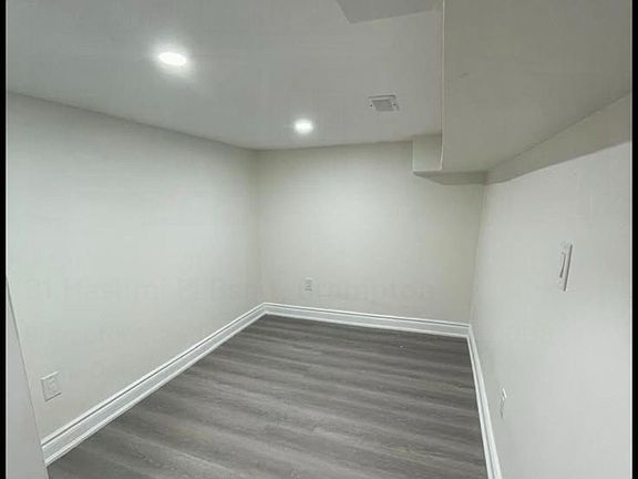 4th image of 41 Hashmi Pl #Basement