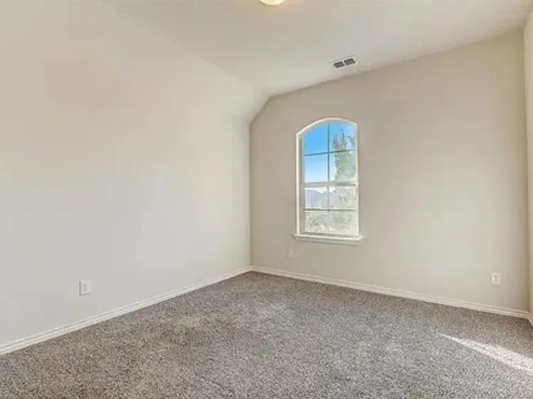 613 Cypress Hill Dr — Photo 14