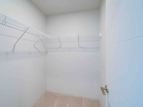 91-1640 Honouliuli St #101