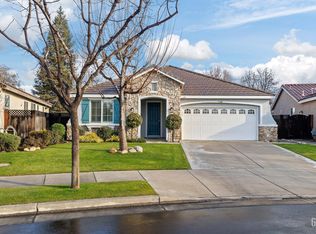 11600 Morgan Hill Dr, Bakersfield, CA 93312