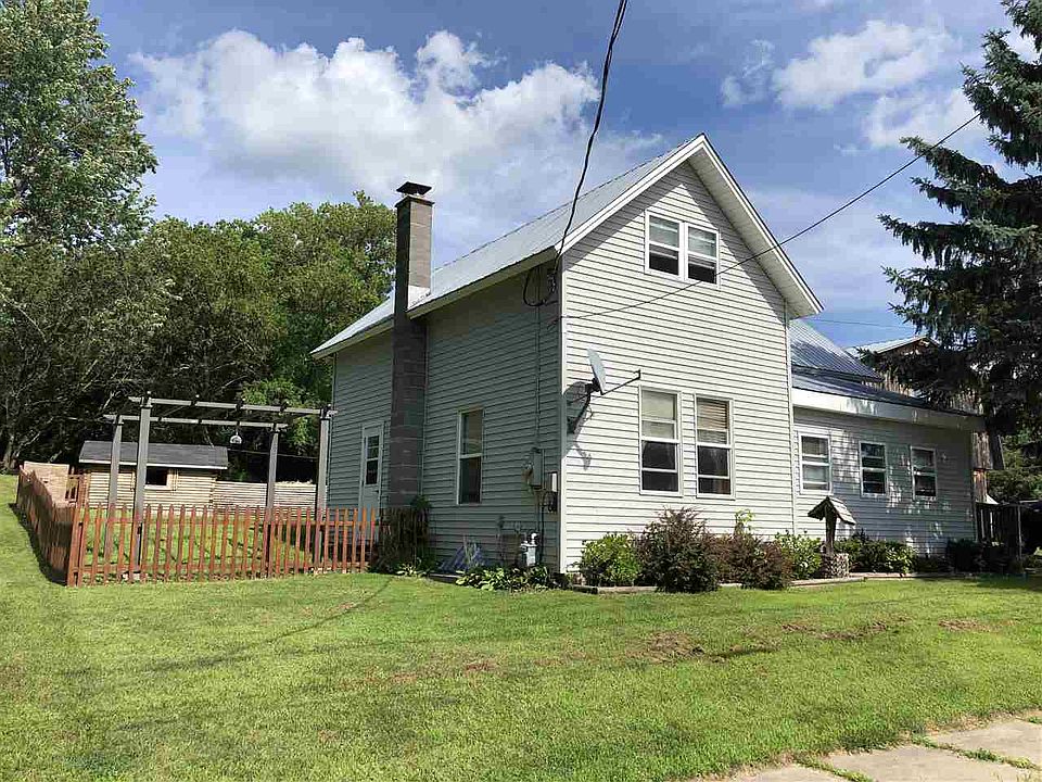 1st image of 18 River St