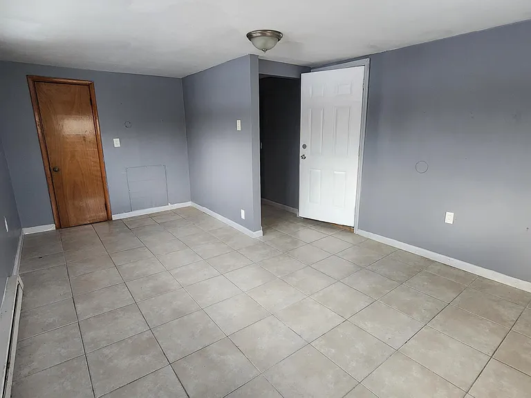 20664 Miller Ave — Photo 19