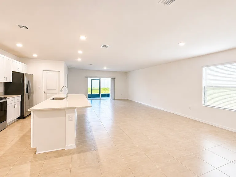 4434 Petunia St — Photo 16
