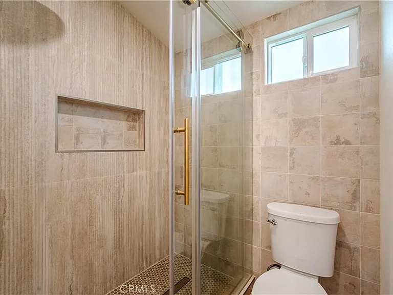 236 Mission Dr — Photo 13