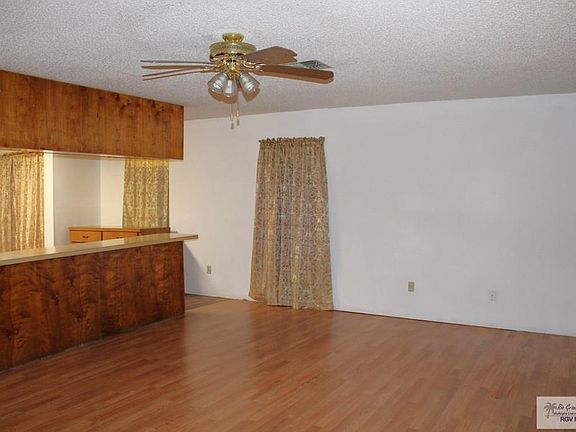 4th image of 28304 Perk Ln