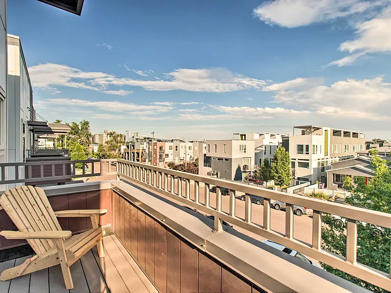 second floor balcony