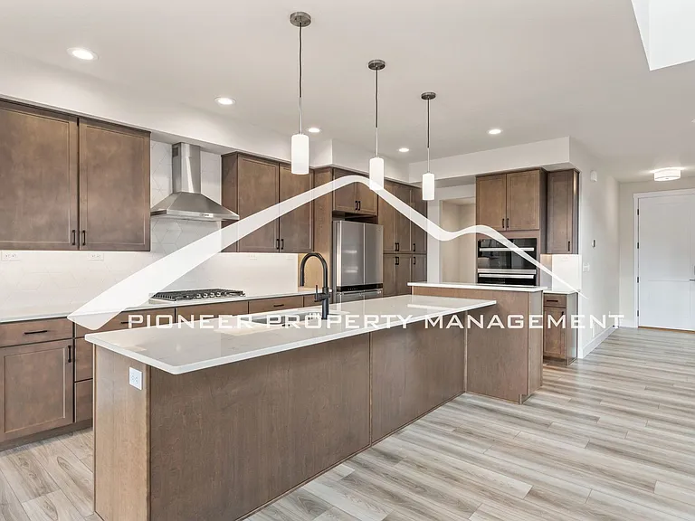 9304 Bugaboo Dr — Photo 9