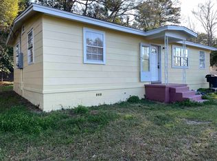 1822 Pepper Dr, Tallahassee, FL 32304