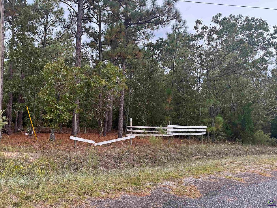 2nd image of 477 McGregor Cir