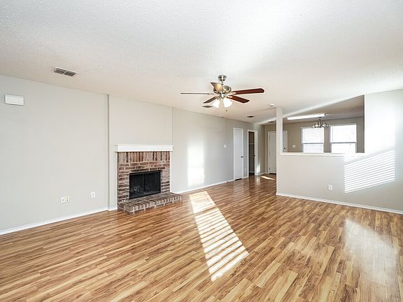 5th image of 1625 Sierra Meadow Ln