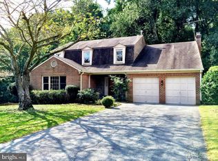 1 Royal Dominion Ct, Bethesda, MD 20817