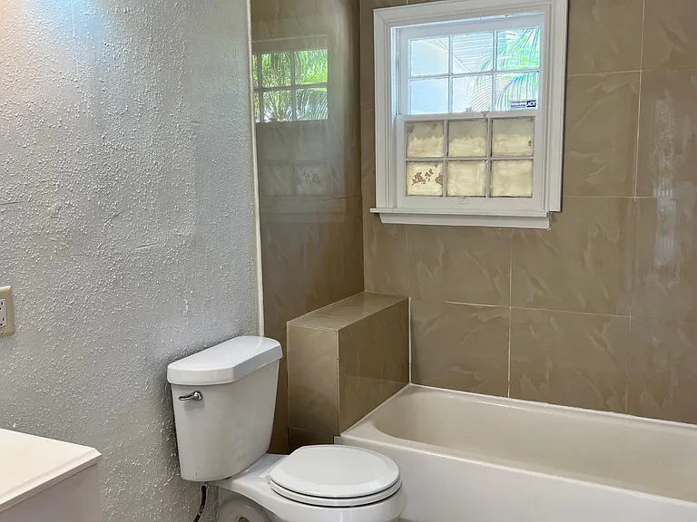 505 Foresteria Dr — Photo 12