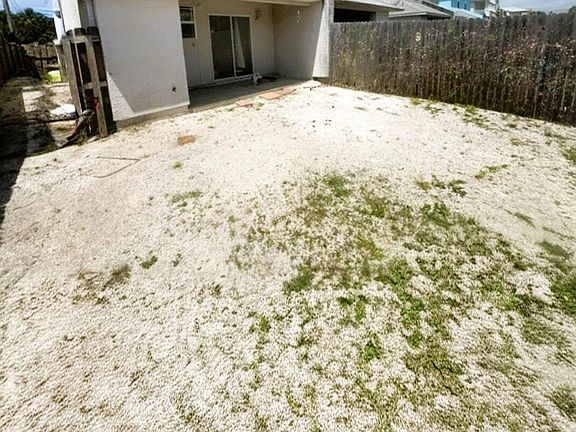 4th image of 5720 Beach Dr