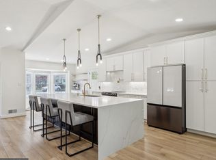 10012 Cotton Farm Rd, Fairfax, VA 22032