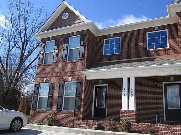 2nd image of 107 Emmyllie Ct NE