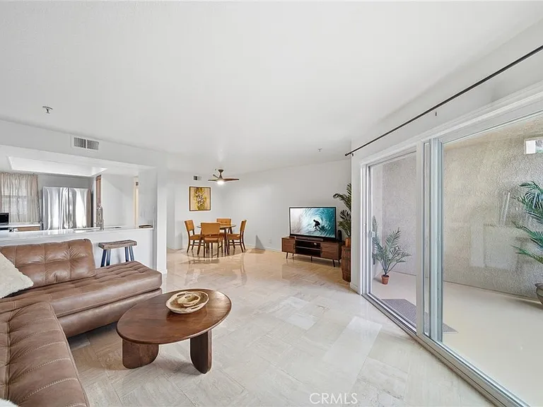 1200 Pacific Coast Hwy #327 — Photo 4