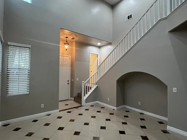 1834 Shining Elm Ct — Photo 6