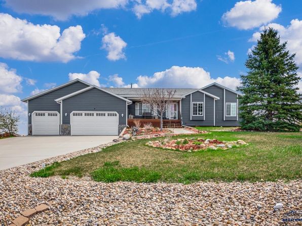 11526 Black Gap Ct, Rapid City, SD 57703