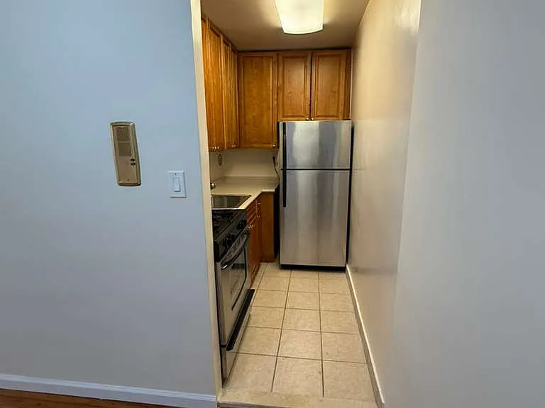 21714 24th Ave #5N — Photo 3