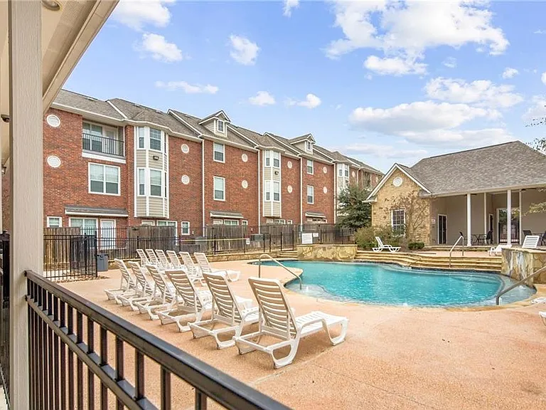305 Holleman Dr E #1503 — Photo 24