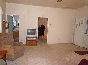 2nd image of 1616 Jolliff Rd