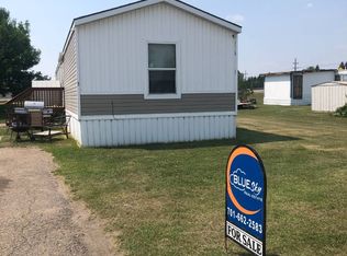 502 12th Ave SE #3, Devils Lake, ND 58301