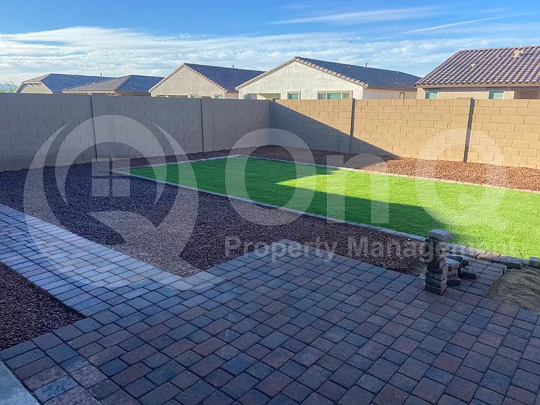 9332 W Glenrosa Ave — Photo 21