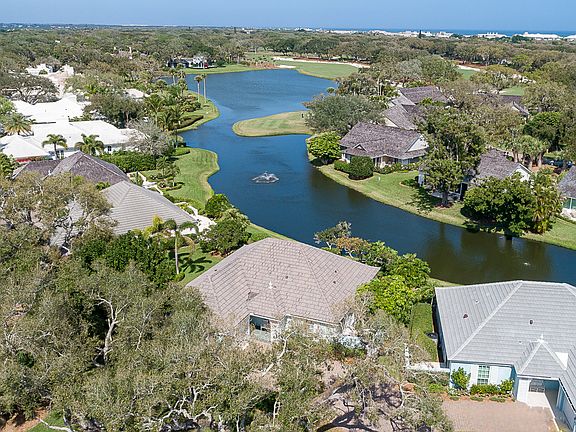 3rd image of 458 Sabal Palm Ln