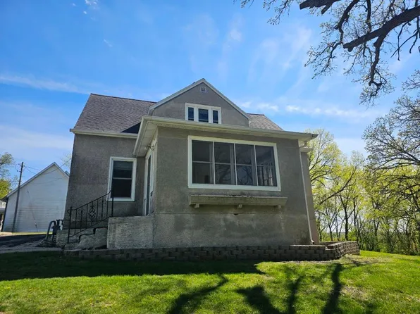 110 Summit Ave, Montevideo, MN 56265