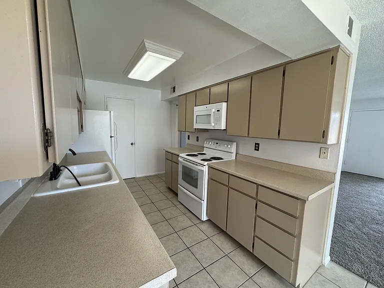 4917 N 73rd St #1-17 — Photo 5