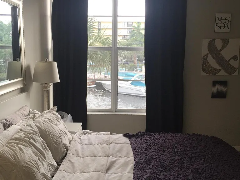 10 Royal Palm Way #2030 — Photo 24