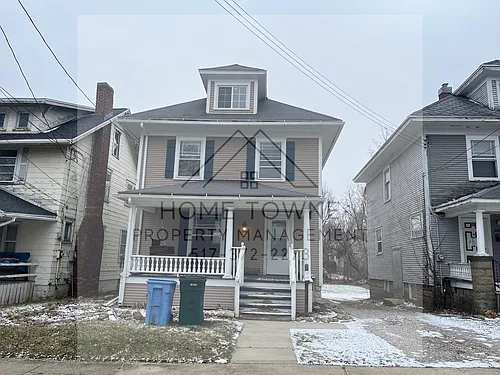 1220 N Walnut St Photo 1