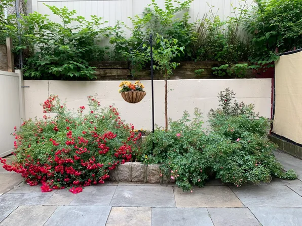 84 Macdougal Street image 7 of 10