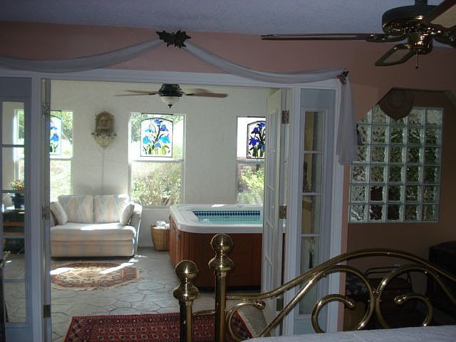 2nd image of 6259 Bayview Cir