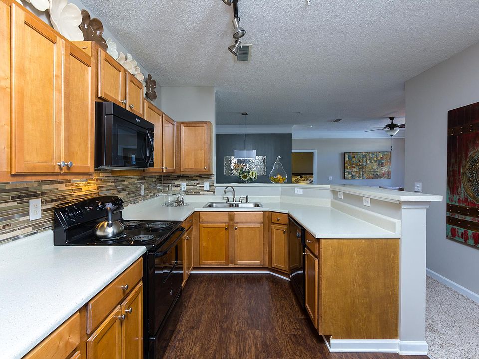 1st image of 338 Trace Ln