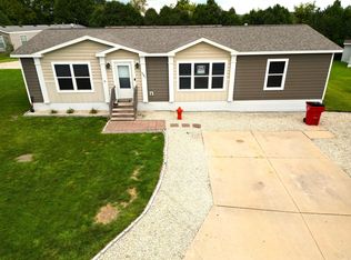 3797 Willow Ridge Dr SW, Rochester, MN 55902